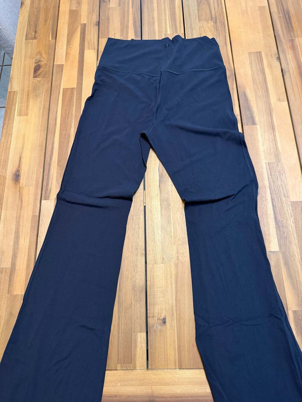 All in Motion High-Waisted Flare Yoga Pants Black Size L - Picture 2 of 4